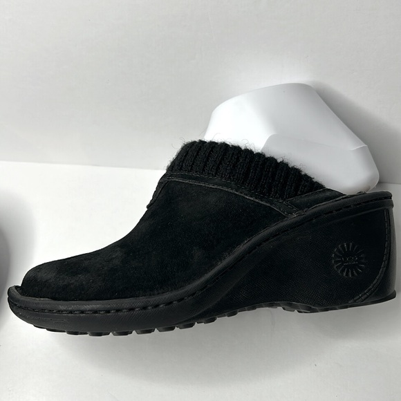 UGG Australia Gael Black Suede Clogs Wedge Heel Sheepskin Shearling Mules Sz 6 - Picture 7 of 17